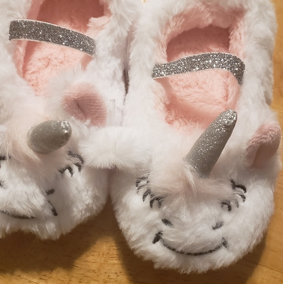 COPY - Cat & Jack Toddler Unicorn Slippers - Picture 2 of 4